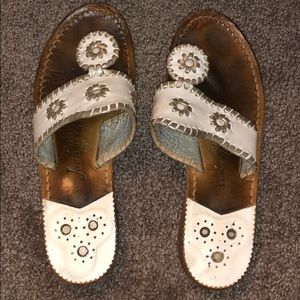 Hampton’s Thong Jack Rogers